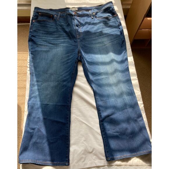Madewell Cali Demi-boot jeans Plus Size  37 NWT or 14W - Picture 1 of 8